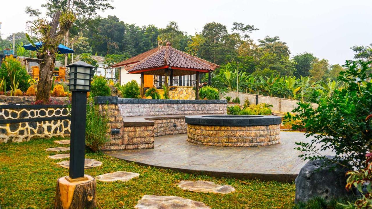 House Of Belasun 페라부한라투 외부 사진