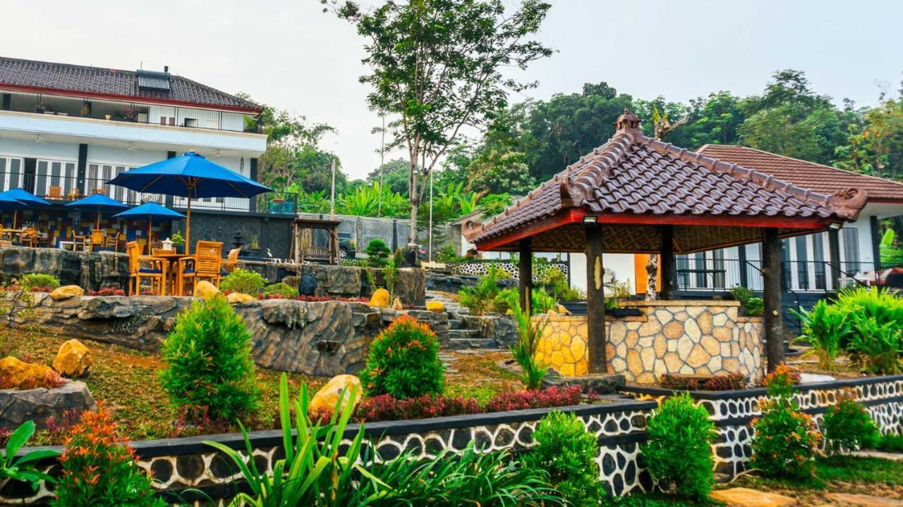 House Of Belasun 페라부한라투 외부 사진